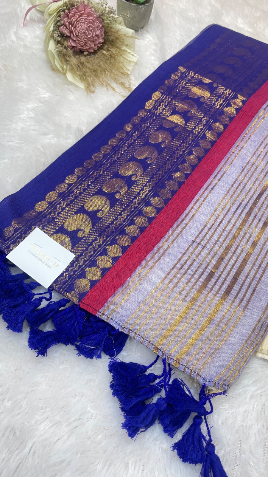 Ivory with ink blue border cotton saree angle 3