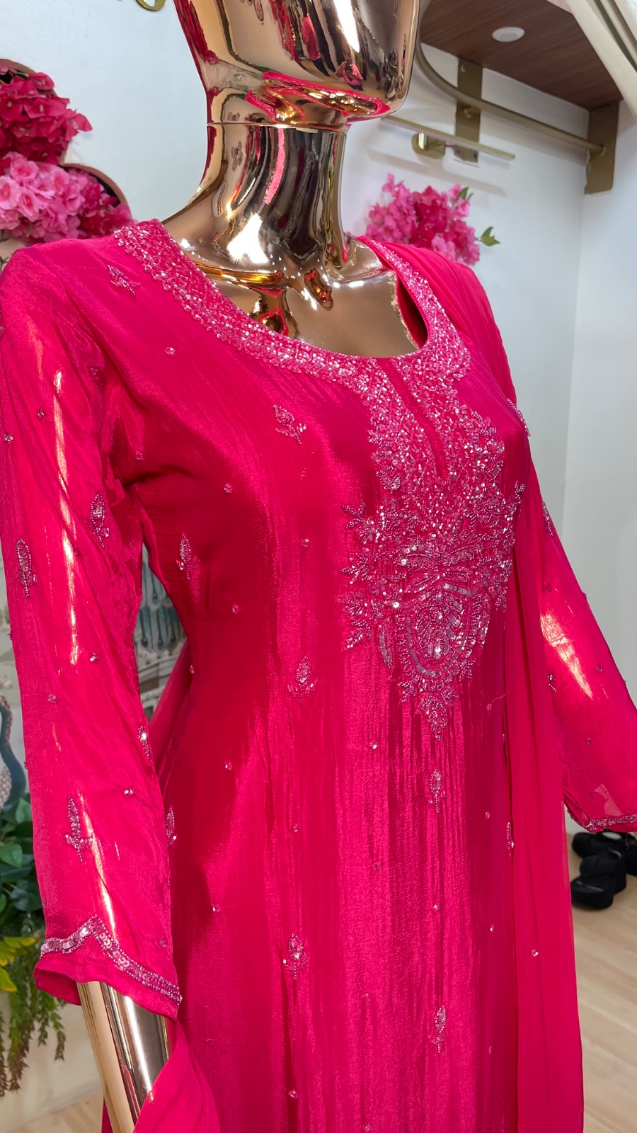 Pink kurti set angle 3