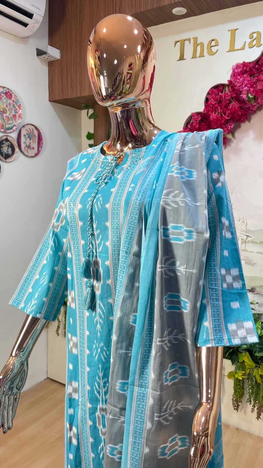 Blue cotton kurti set angle 5