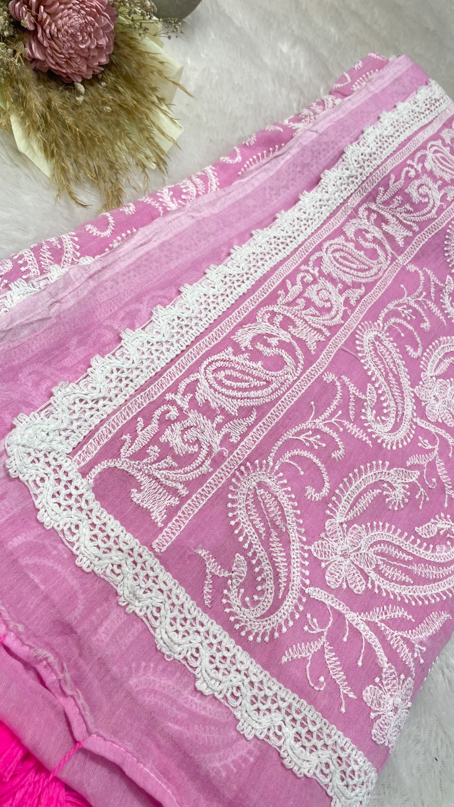 Chikankari saree angle 3