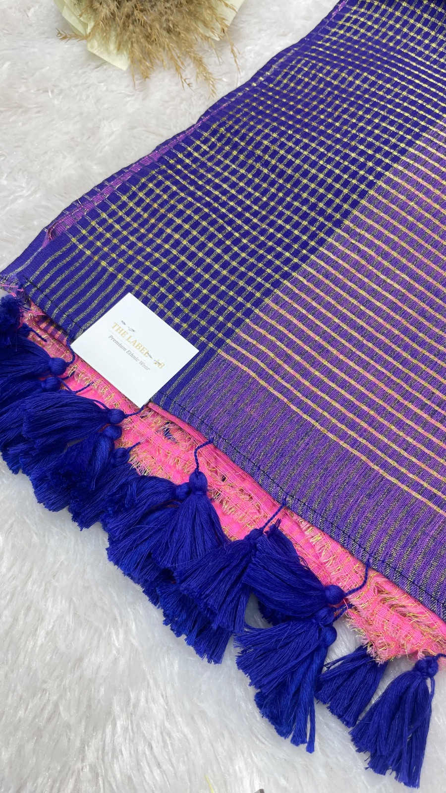 Small check cotton saree