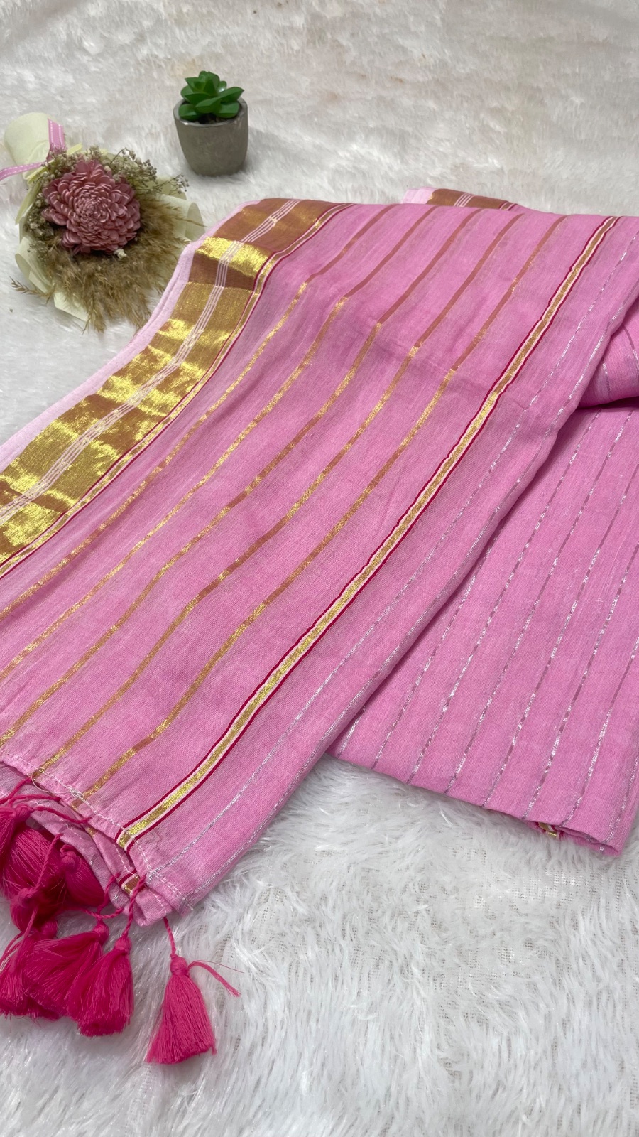 Pink colour cotton saree angle 4