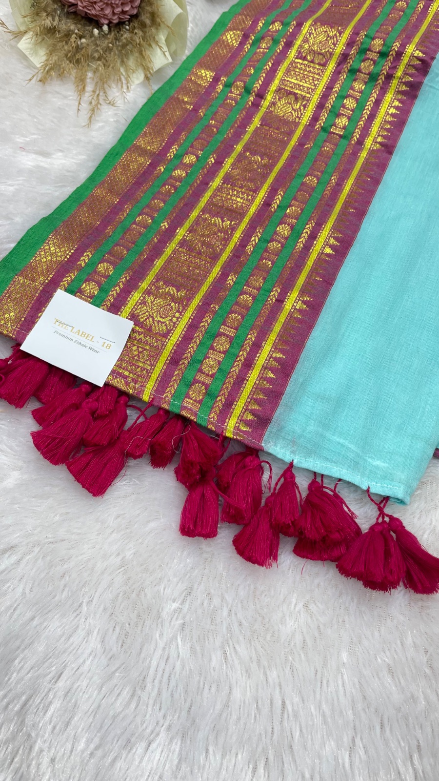 Zari border saree angle 3