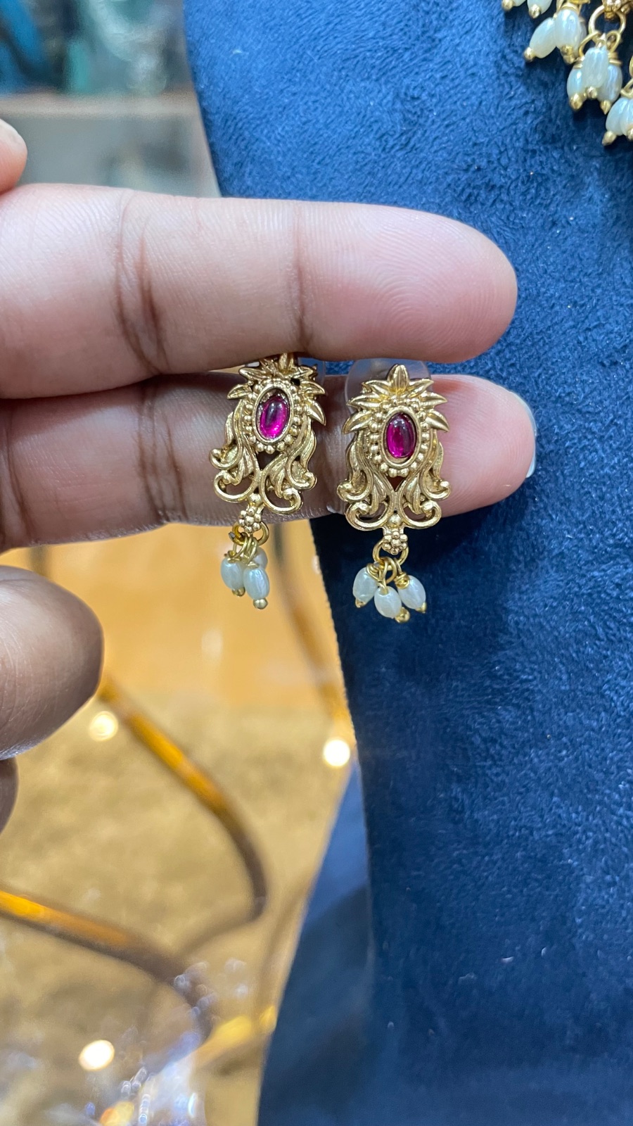 Kanti choker