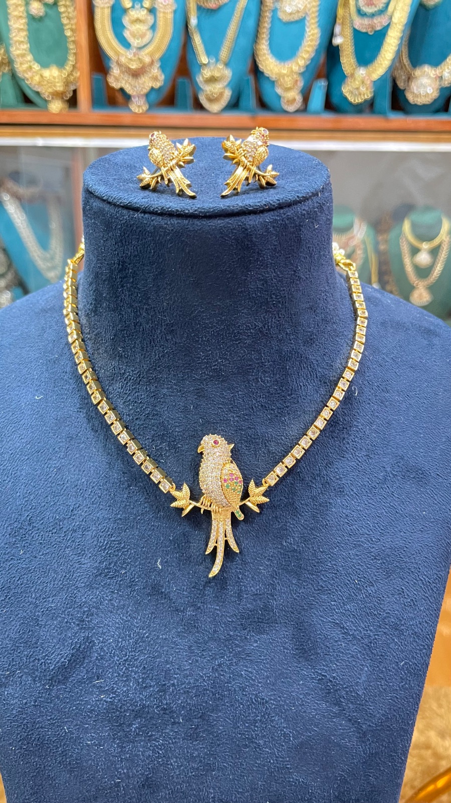 parrot design golden finishing