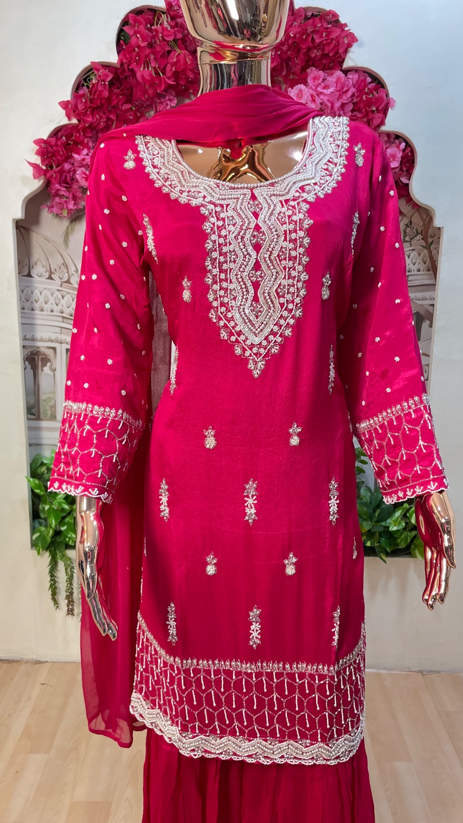 Pink worked kurti set angle 3