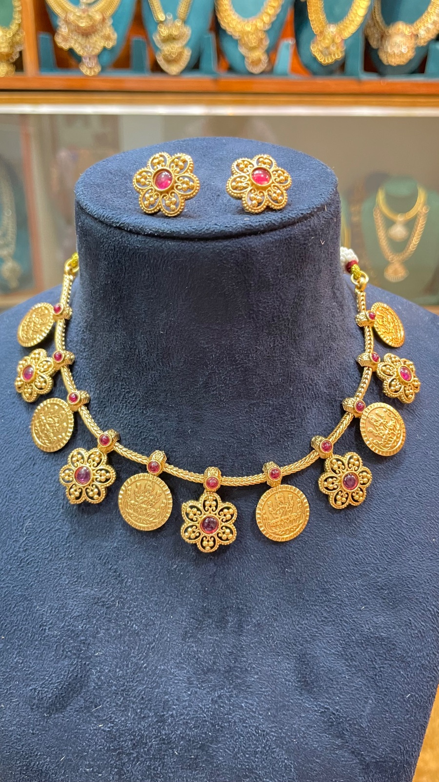 Lakshmi Kasu Necklace