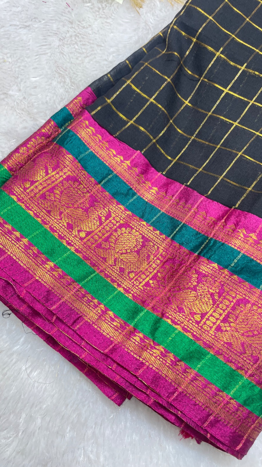 Checks black cotton saree angle 3