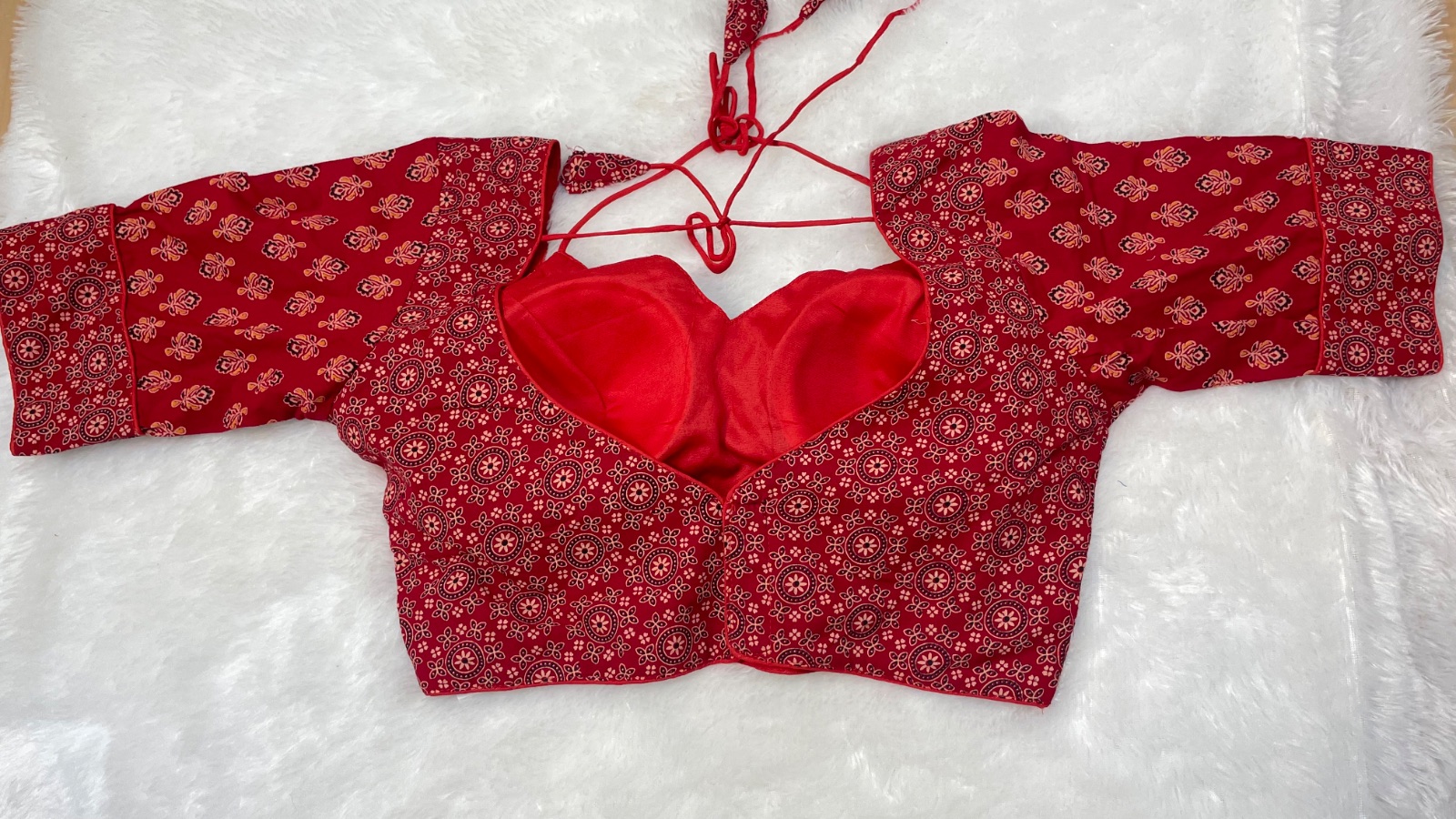 Cotton blouses angle 2