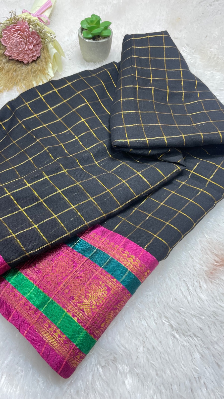 Checks black cotton saree angle 2