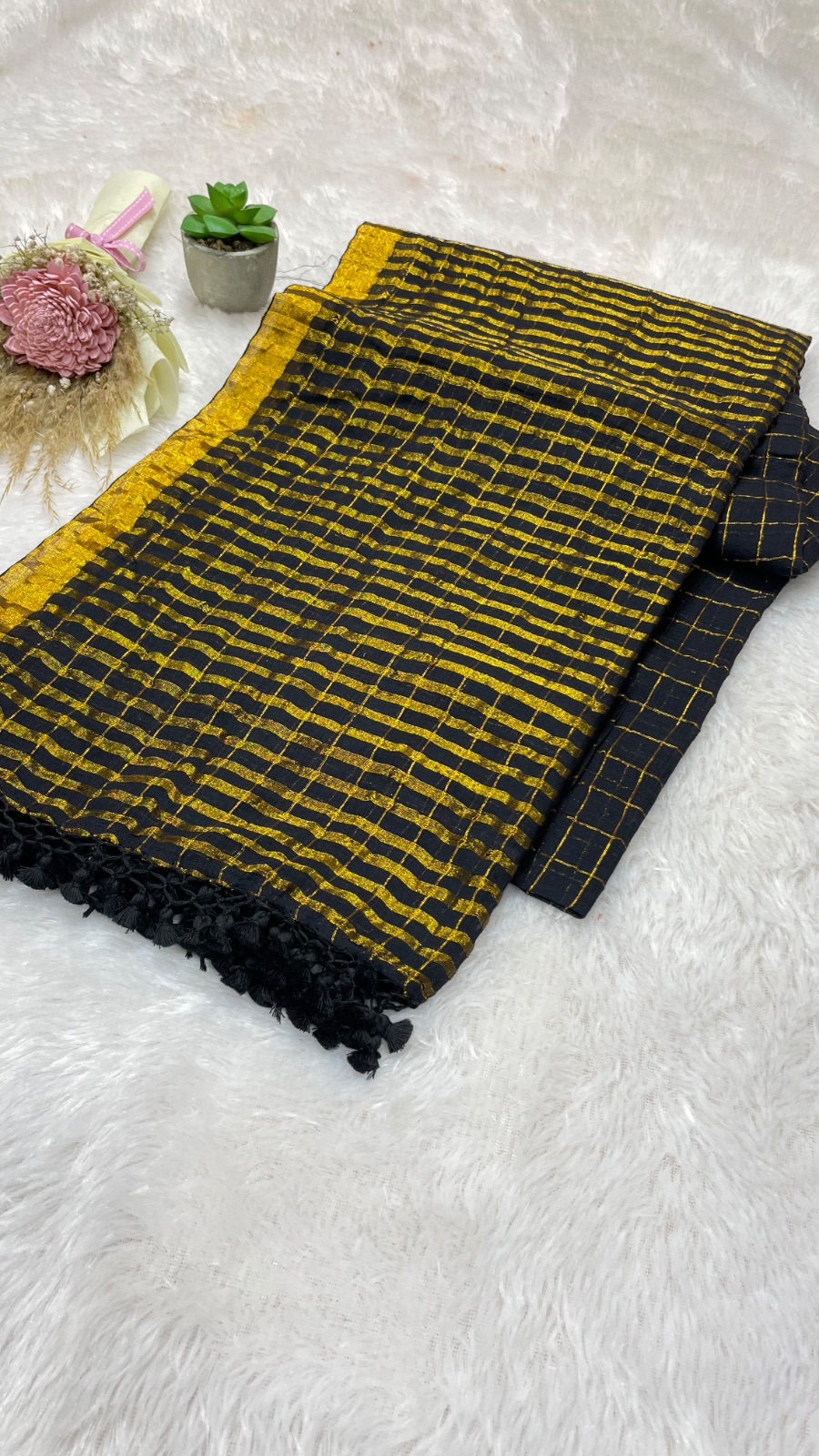Checks cotton saree