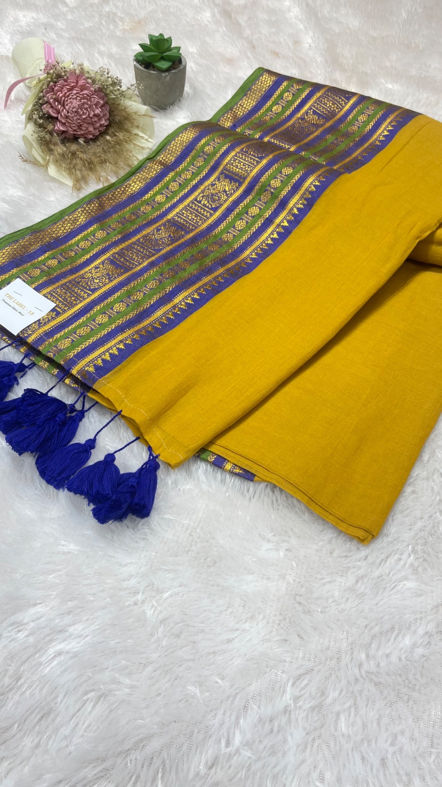 Mustard yellow cotton saree angle 6