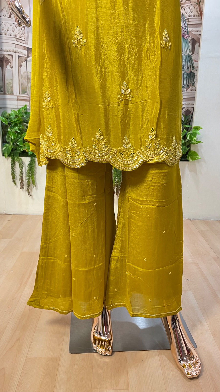 Mustard yellow kurti set angle 3