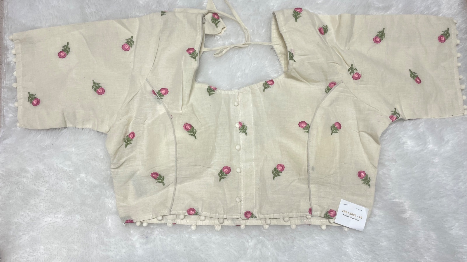 Cotton blouse flower embroidery