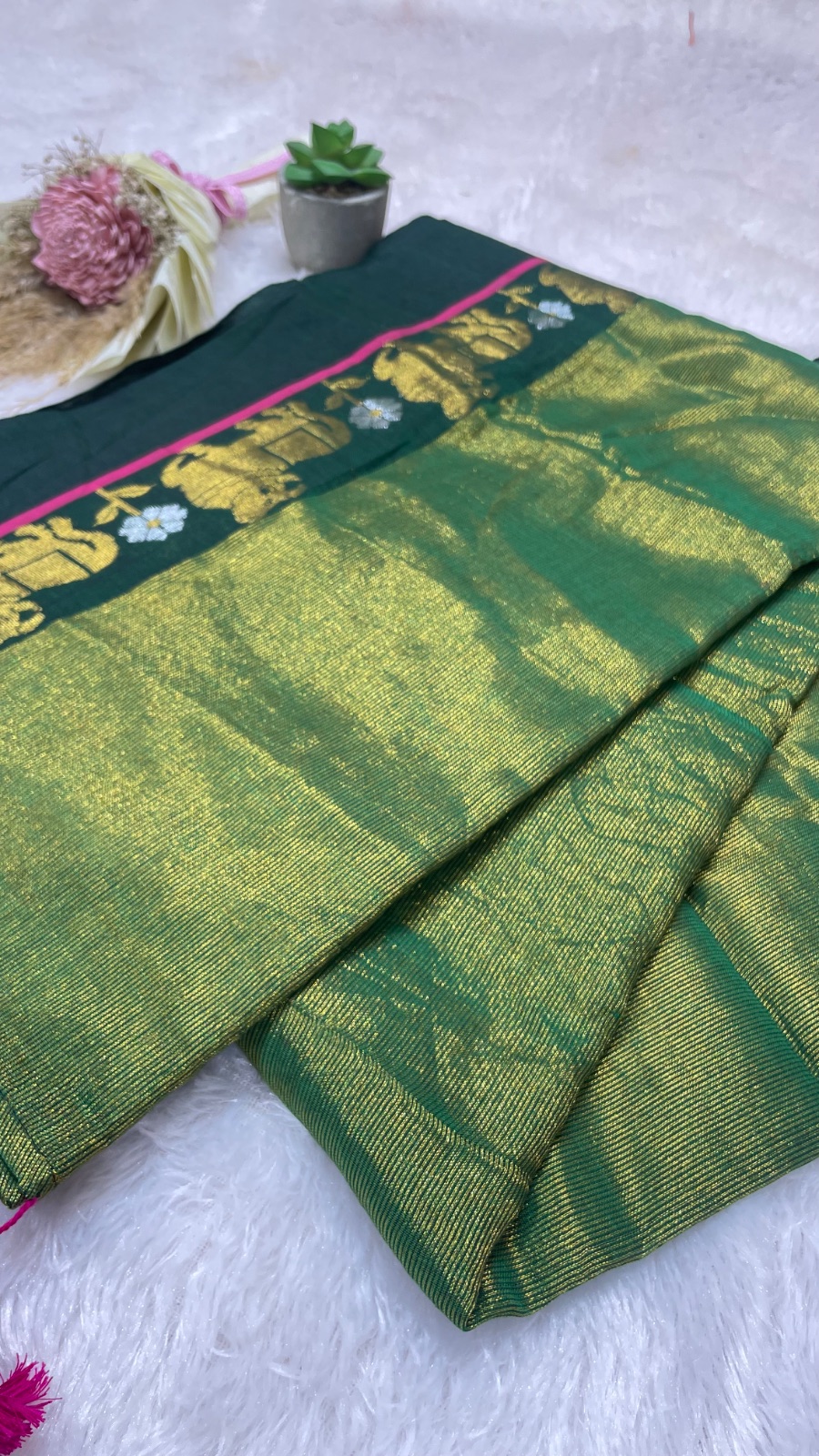 Cow pattern cotton saree angle 3