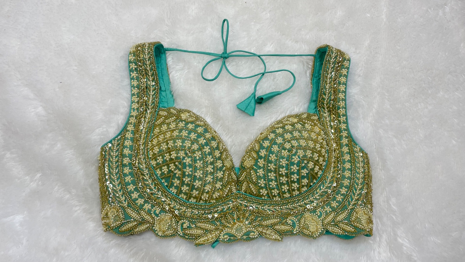Pearl worked blouse in Turquoise