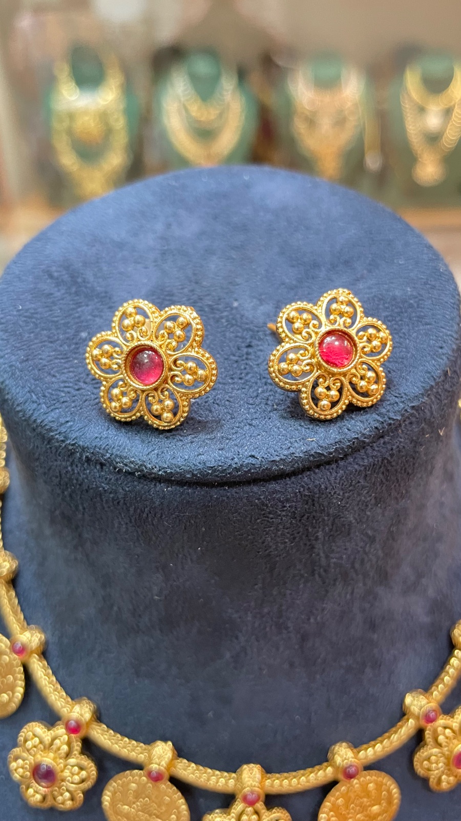 Lakshmi Kasu Necklace angle 3