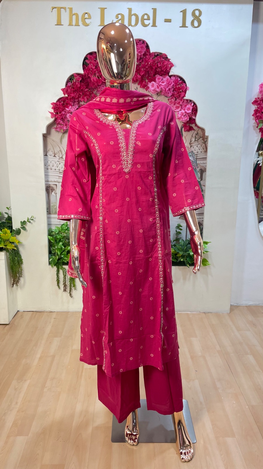 Pink kurti set angle 2