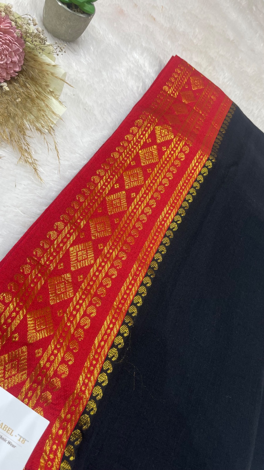 Red cotton saree angle 3