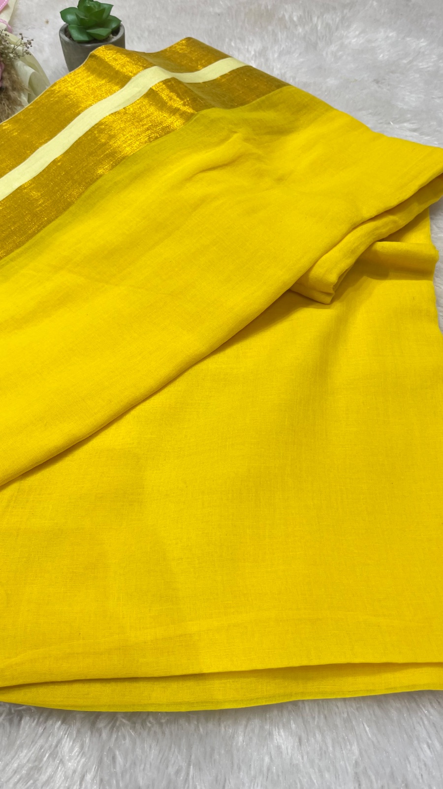 Yellow cotton saree angle 2