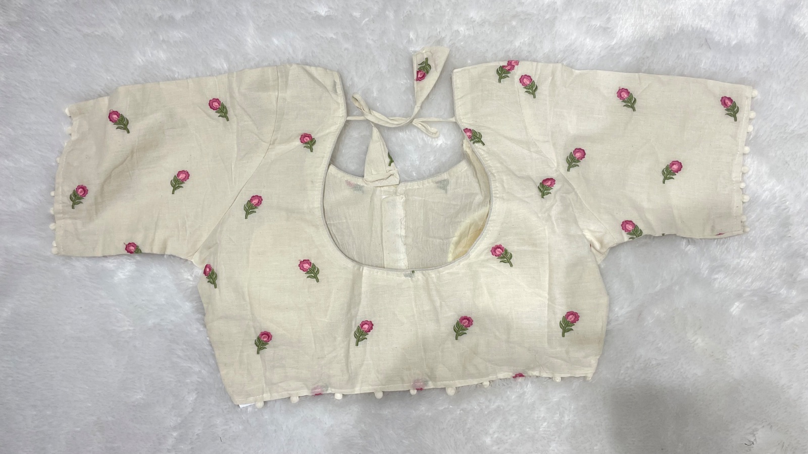 Cotton blouse flower embroidery angle 2
