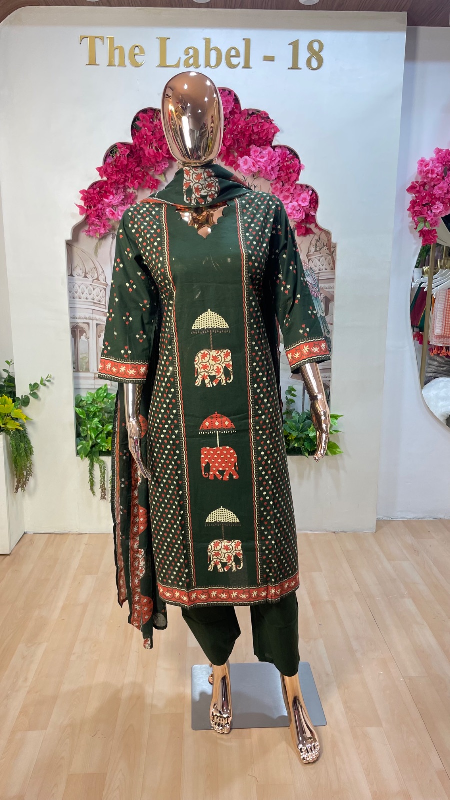 Green kurti set