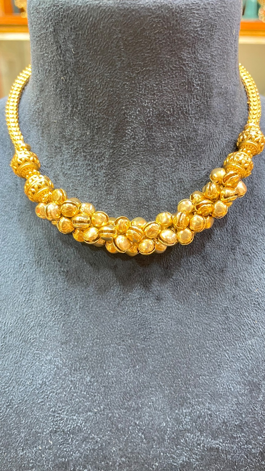 gejje necklace angle 4