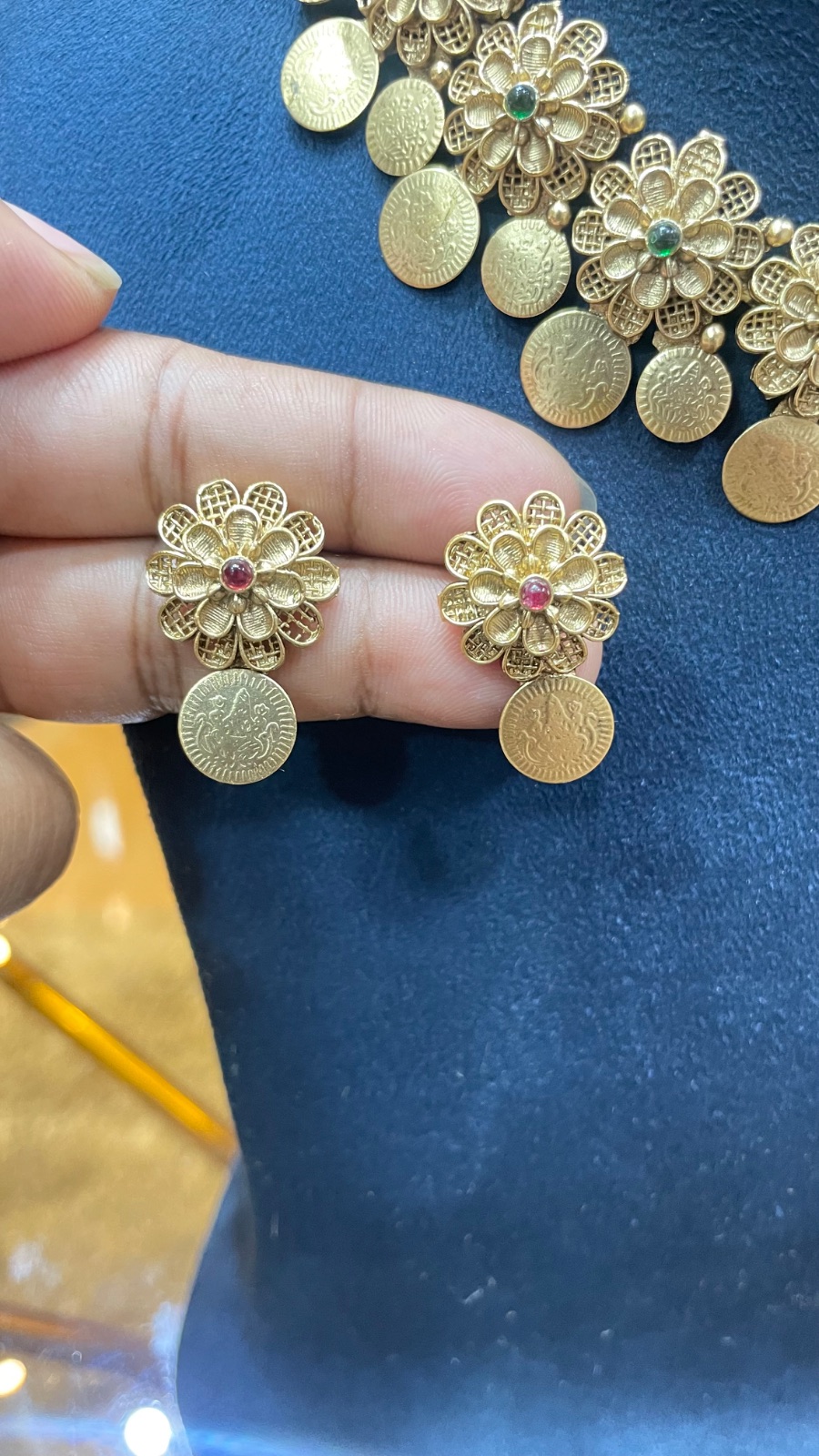 Flower with coins design