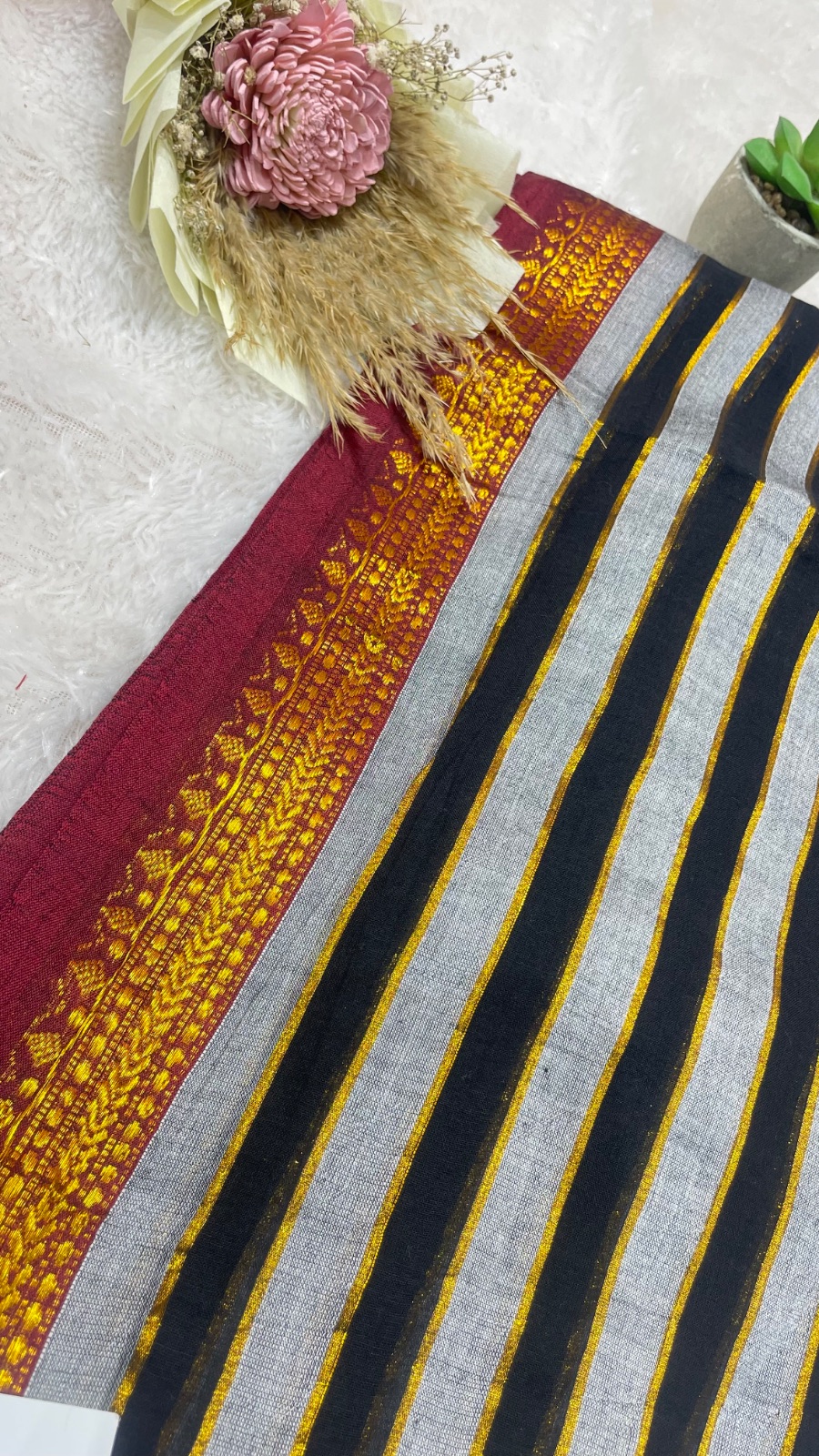 Grey colour cotton saree angle 3
