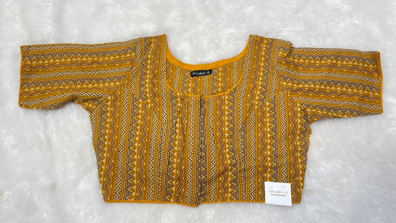 Cotton blouse without lining in Mustard