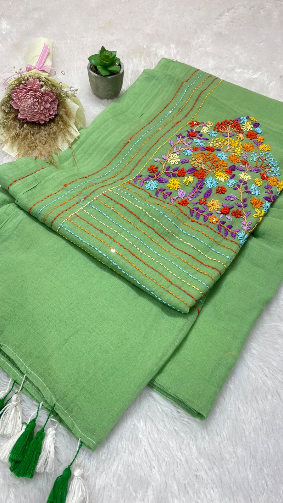 Embroidery cotton saree angle 5