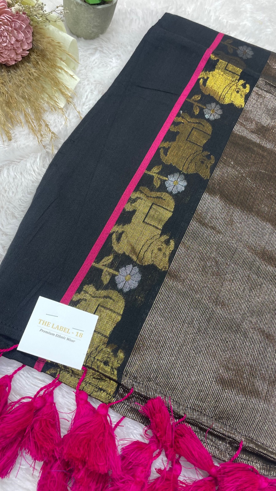 Cow pattern cotton saree angle 3