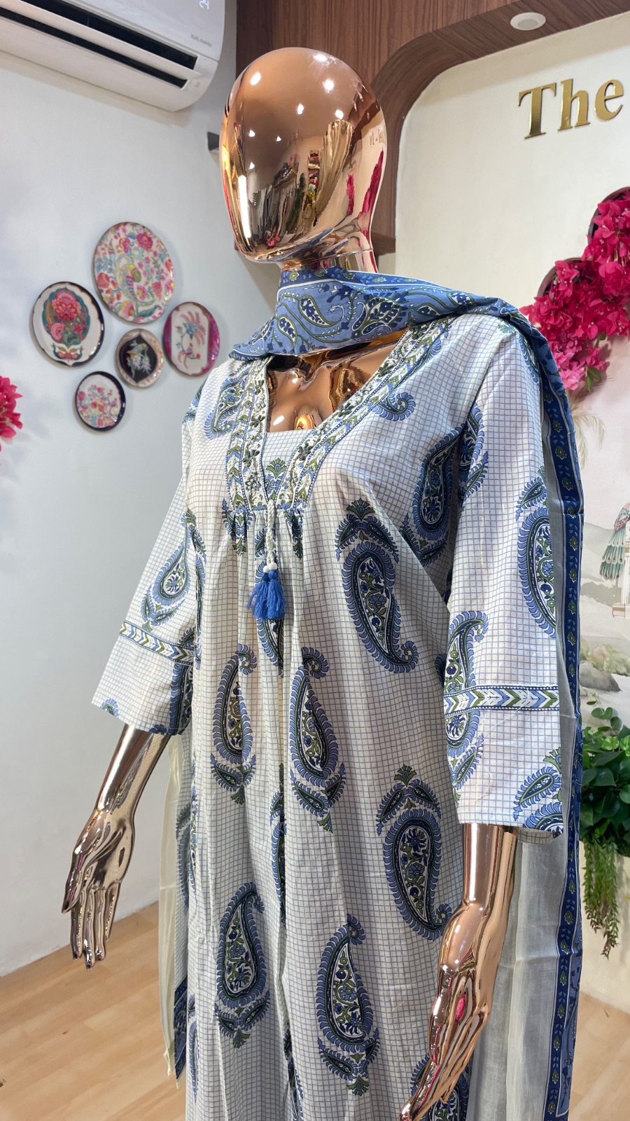 Checks kurti set angle 4